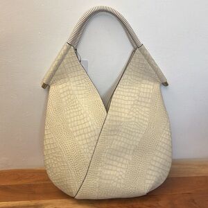 New! Baldwin.Donna Karan cream/off white beauty